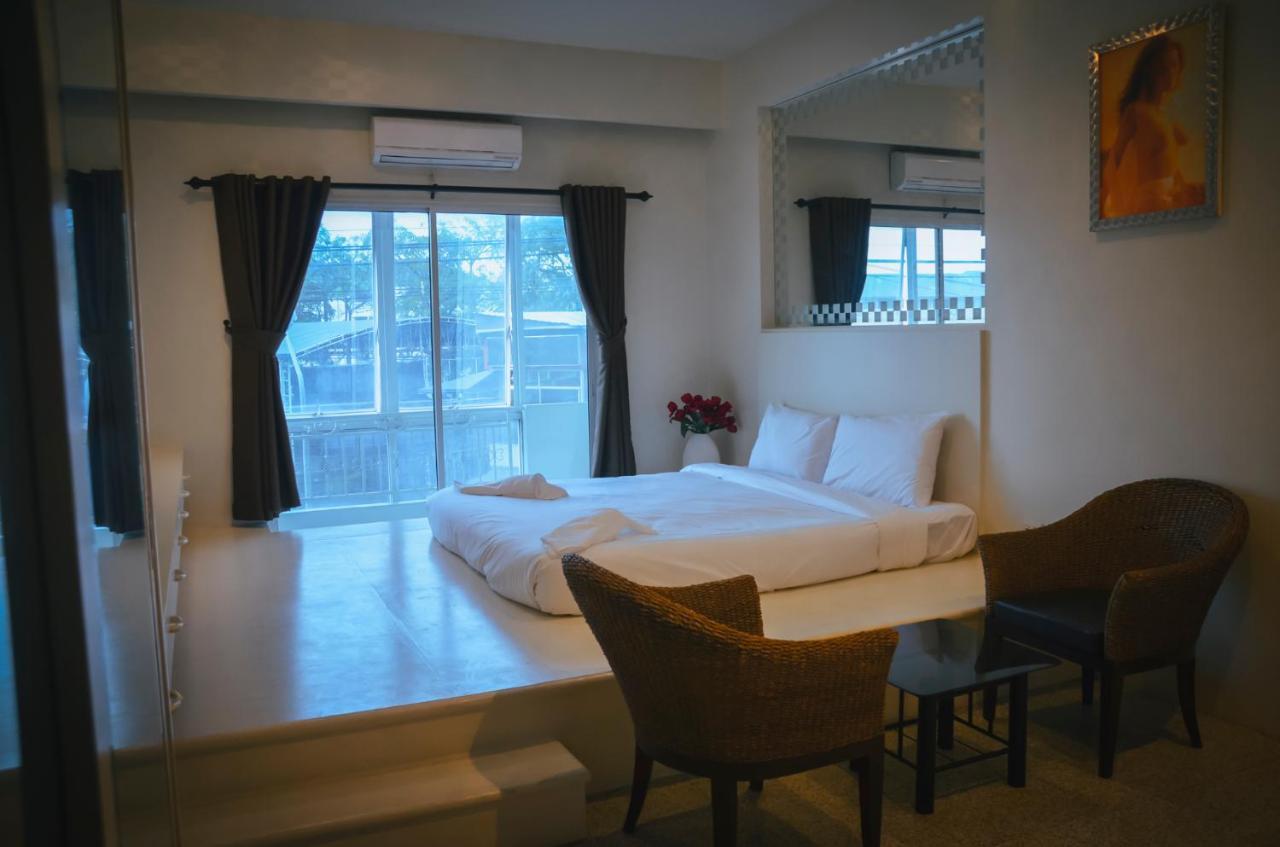 Fortune Sapphire Hotel Pattaya Esterno foto